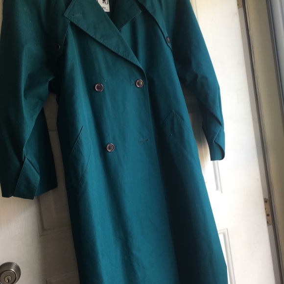 Trench coat - Picture 2 of 5